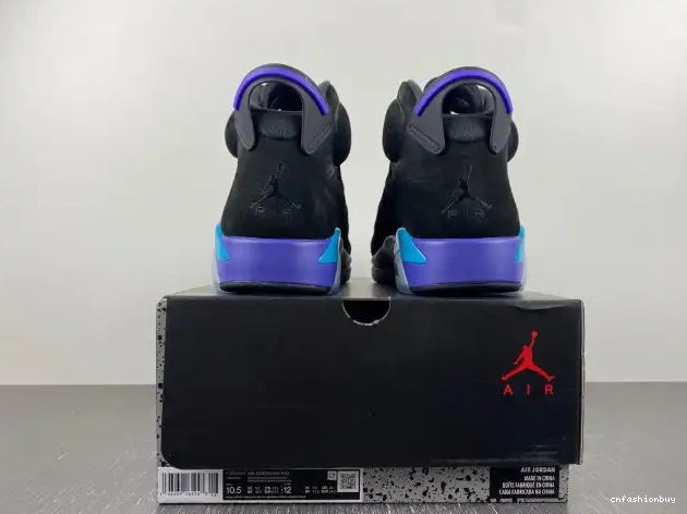 Aqua 6 CT8529-004 Air Jordan 0501